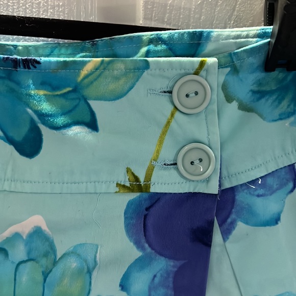 Ninety flower skirt - Picture 3 of 4